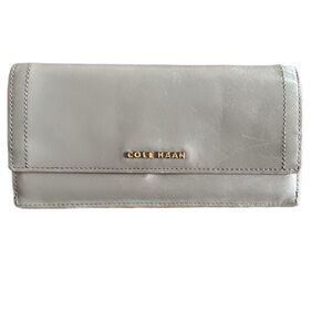 Cole Haan Vestry Slim Flap Wallet | Stormcloud Gray Leather VGC